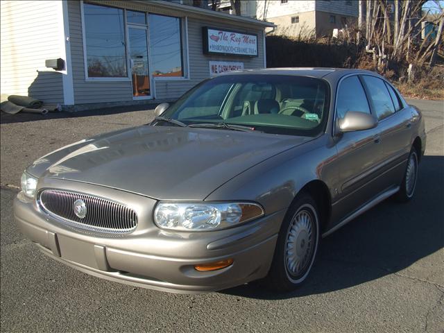Buick LeSabre 2000 photo 1