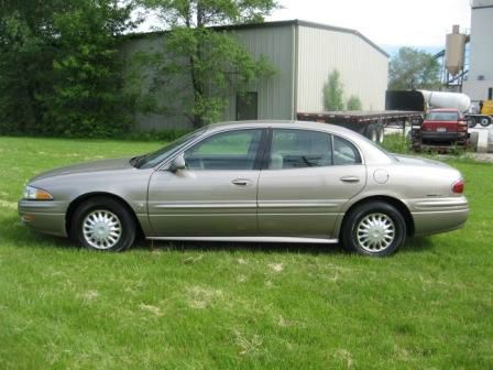 Buick LeSabre 2000 photo 1