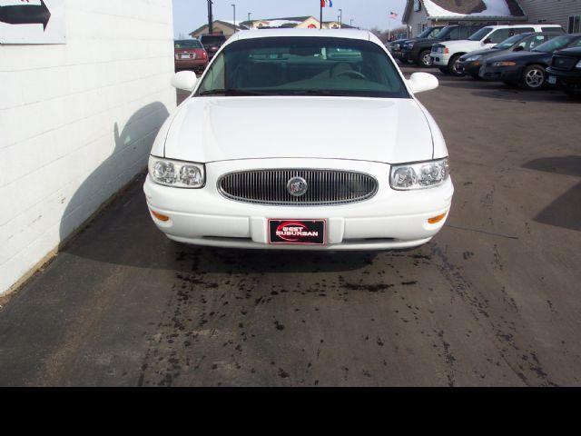 Buick LeSabre 2000 photo 2
