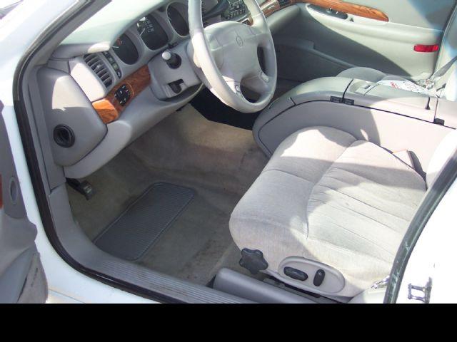 Buick LeSabre 2000 photo 5