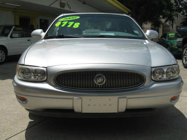 Buick LeSabre 2000 photo 4