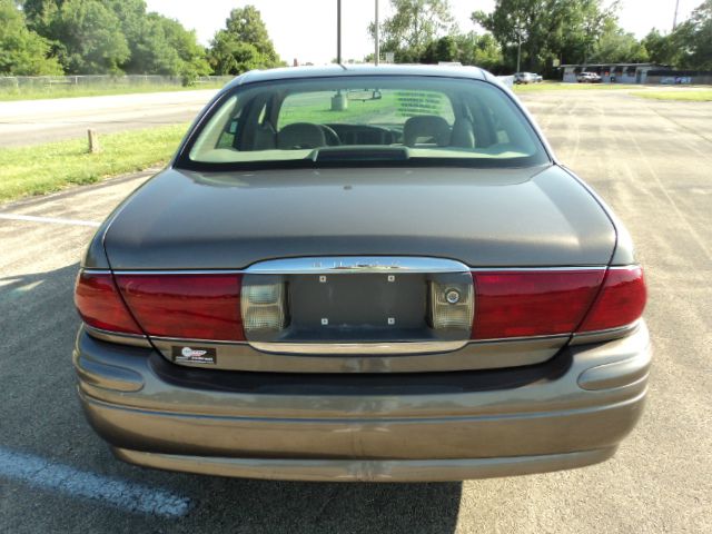 Buick LeSabre 2000 photo 2