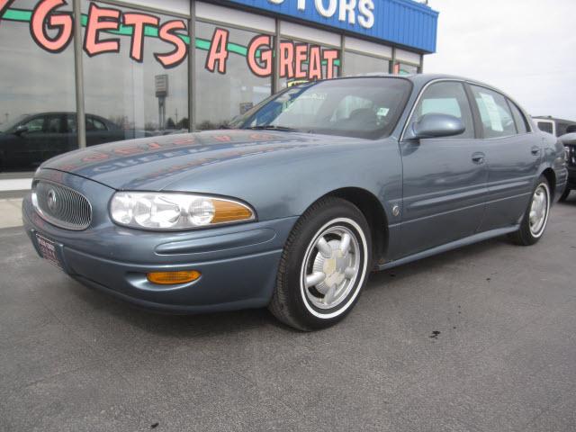 Buick LeSabre 2000 photo 1