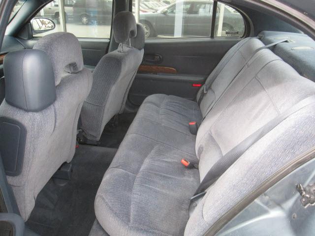 Buick LeSabre 2000 photo 4