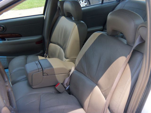 Buick LeSabre 2000 photo 27