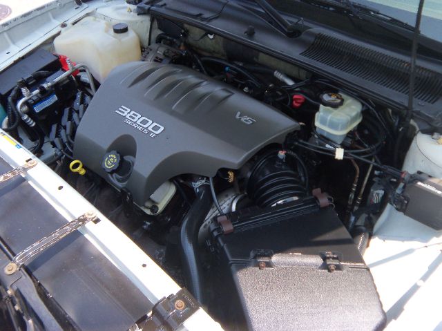 Buick LeSabre 2000 photo 29