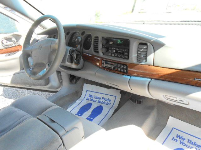 Buick LeSabre 14 Box MPR Sedan