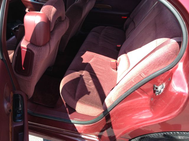 Buick LeSabre 2000 photo 4