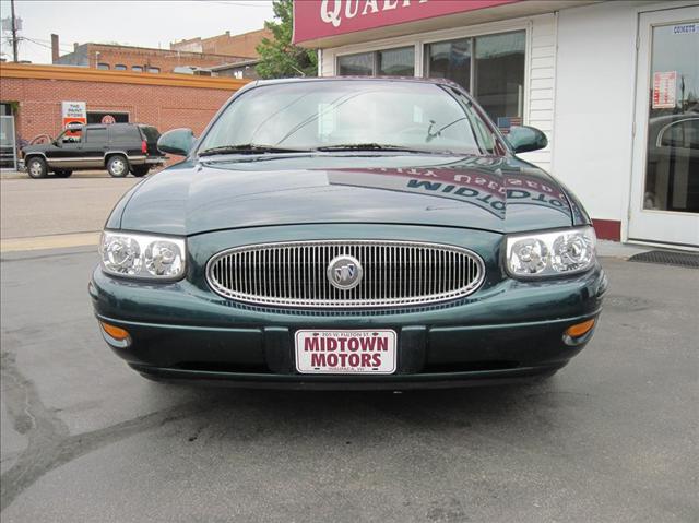 Buick LeSabre 2000 photo 2
