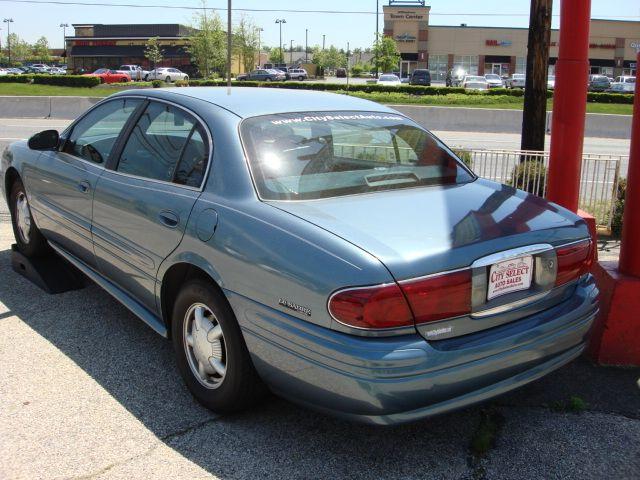 Buick LeSabre 2000 photo 2