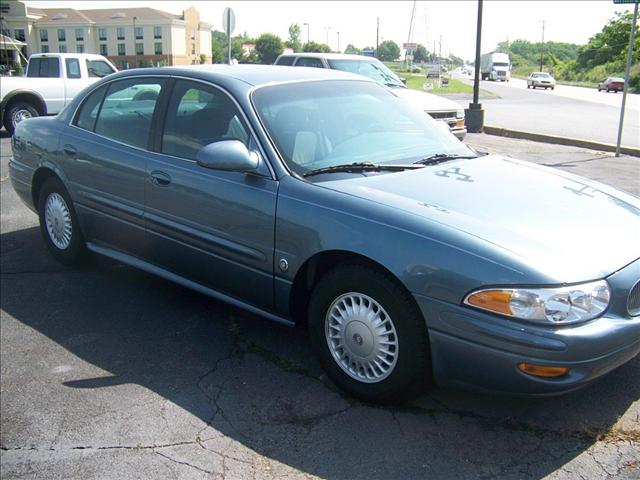 Buick LeSabre 2000 photo 2