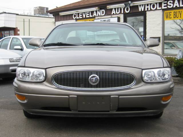 Buick LeSabre 2000 photo 3