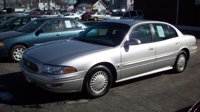 Buick LeSabre 2000 photo 1