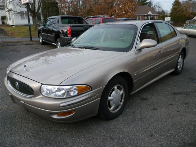 Buick LeSabre 2000 photo 2