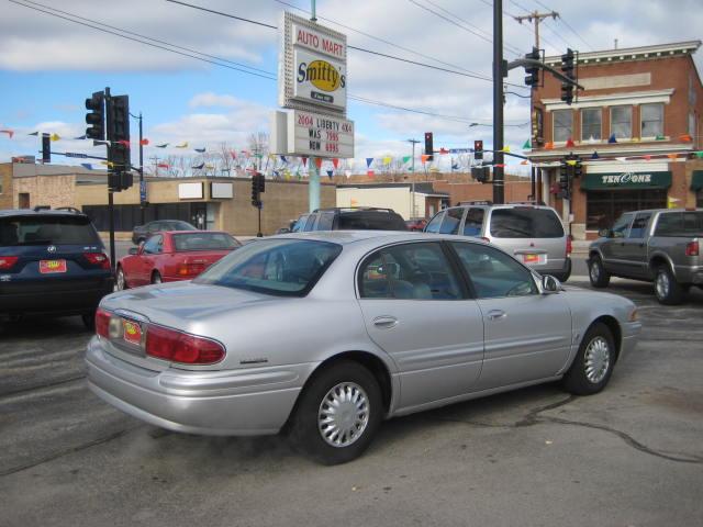 Buick LeSabre 2000 photo 3