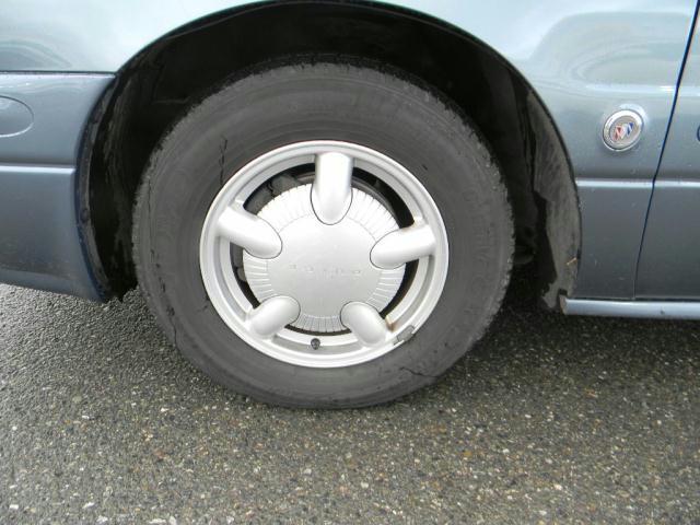 Buick LeSabre 2000 photo 4