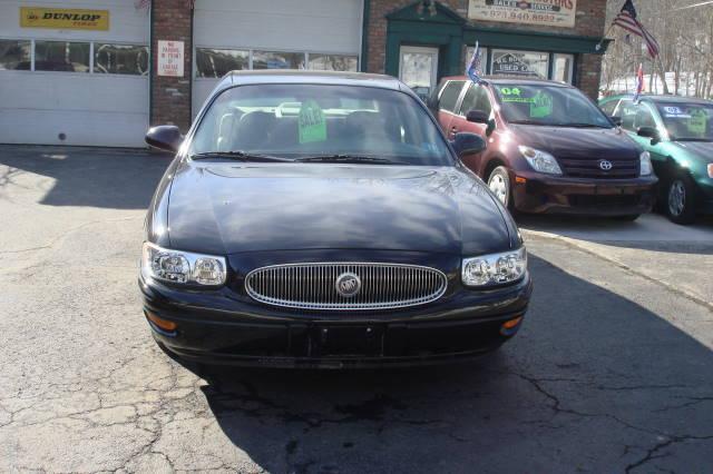 Buick LeSabre 2000 photo 2