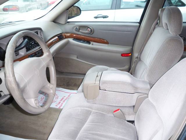 Buick LeSabre 2000 photo 4
