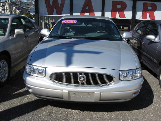 Buick LeSabre 2000 photo 3