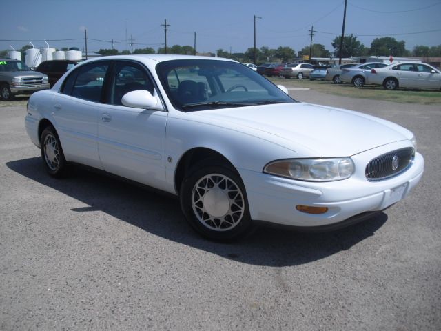 Buick LeSabre 2000 photo 3