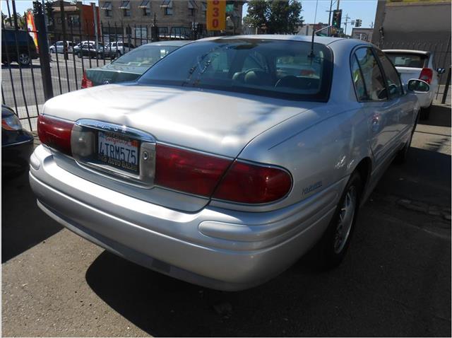Buick LeSabre 2001 photo 2