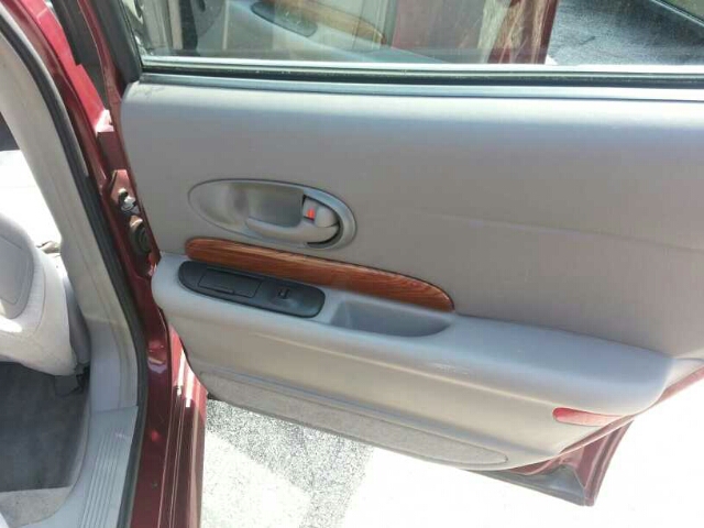 Buick LeSabre 2001 photo 6