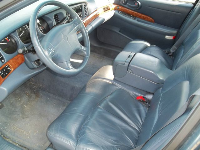 Buick LeSabre 2001 photo 2