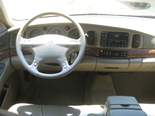 Buick LeSabre 2001 photo 3