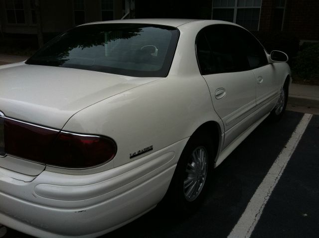 Buick LeSabre 2002 photo 1