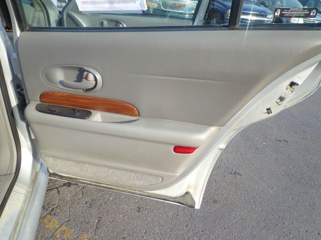 Buick LeSabre 2002 photo 10
