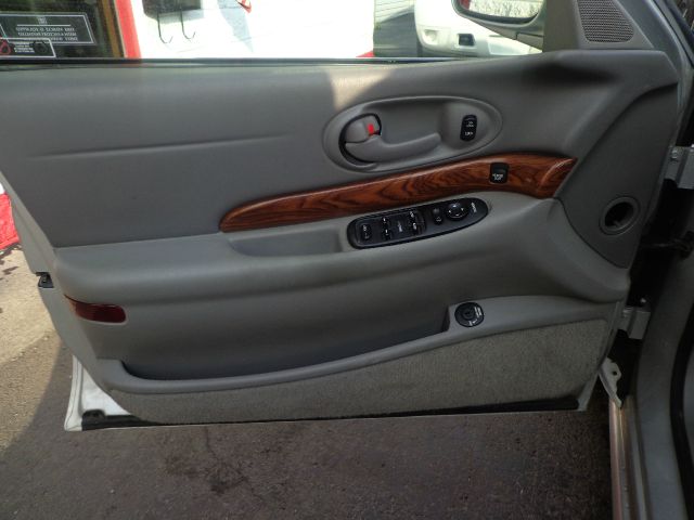 Buick LeSabre 2002 photo 8