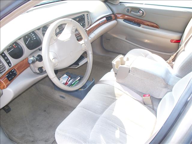 Buick LeSabre 2002 photo 1