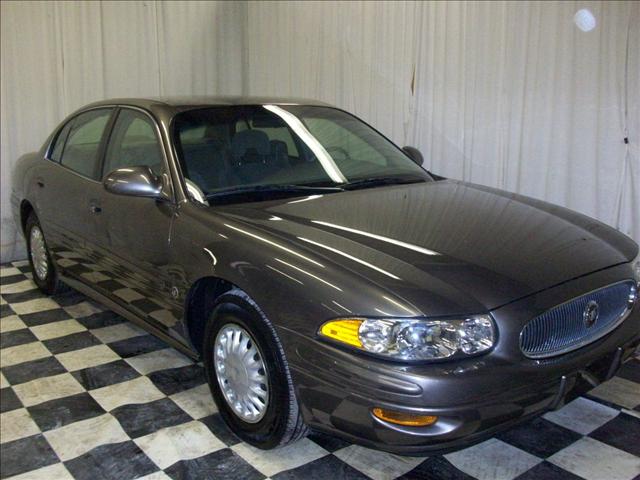 Buick LeSabre 2002 photo 2