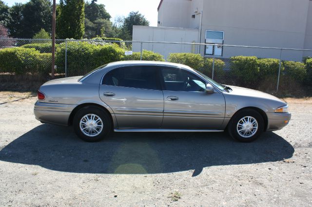 Buick LeSabre 2002 photo 2