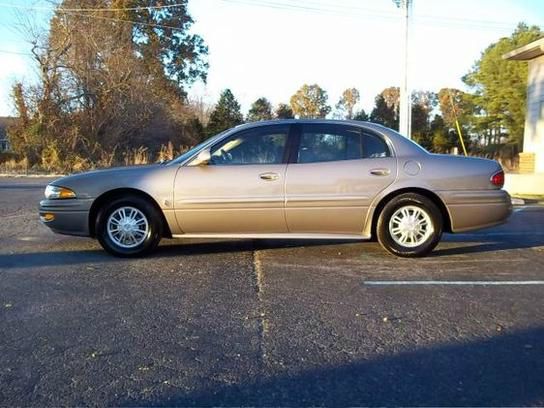 Buick LeSabre 2002 photo 2