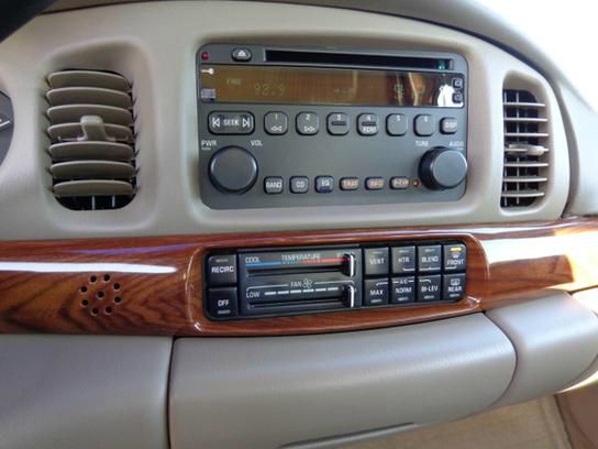 Buick LeSabre 2002 photo 4
