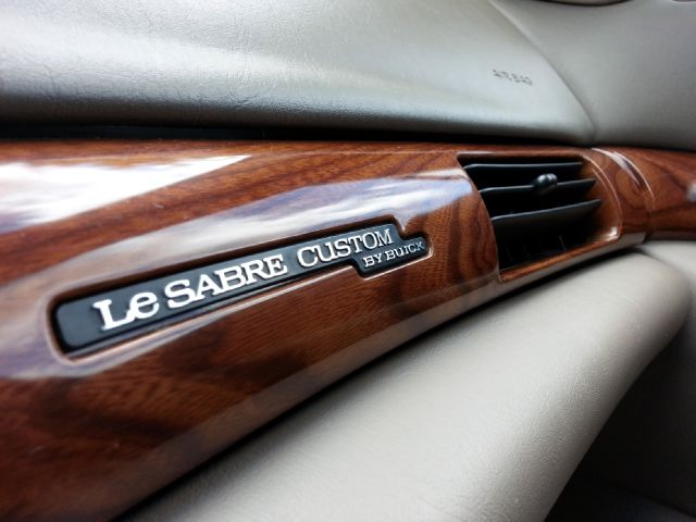 Buick LeSabre 2002 photo 17