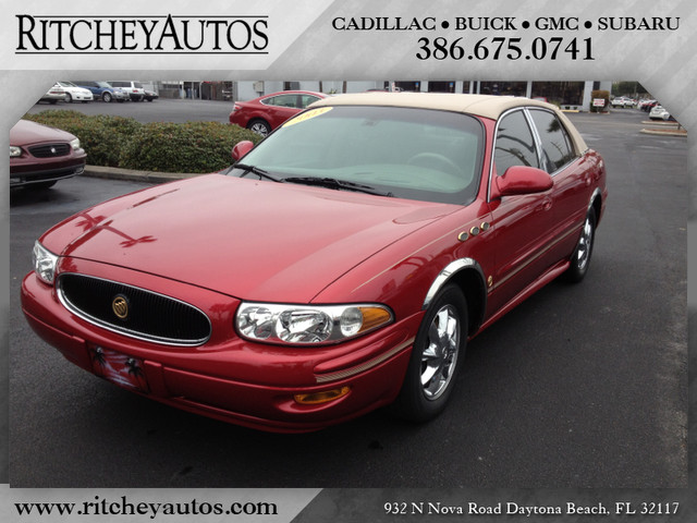Buick LeSabre 2003 photo 2