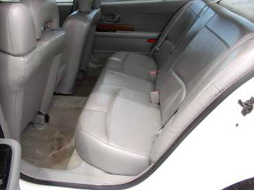 Buick LeSabre 2003 photo 1