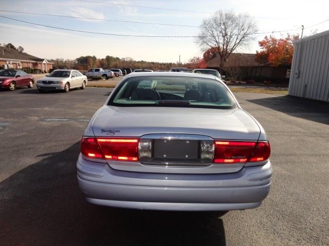 Buick LeSabre 2004 photo 3