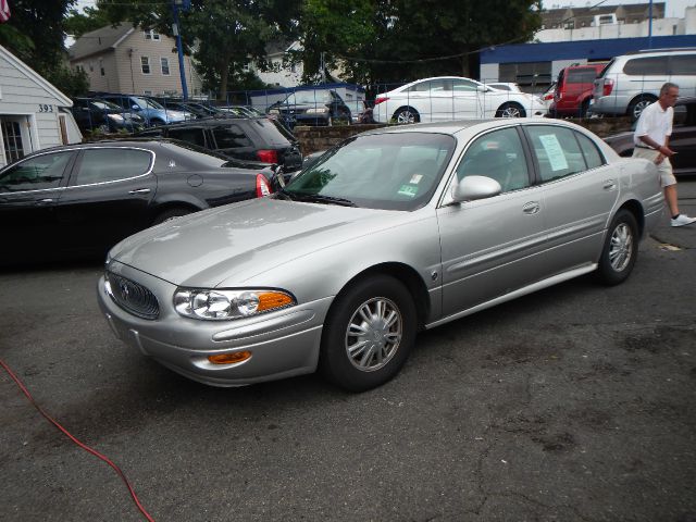 Buick LeSabre 2004 photo 2