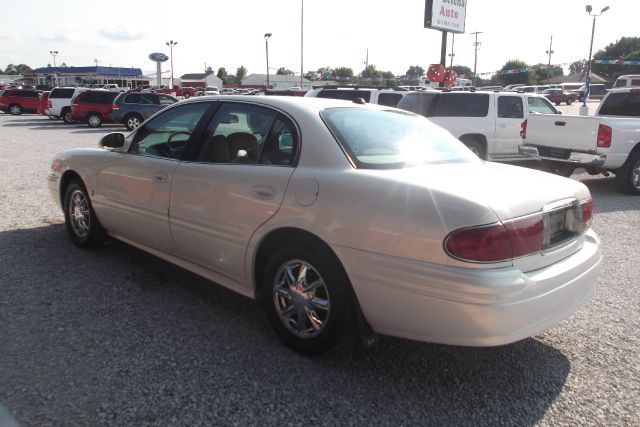 Buick LeSabre 2004 photo 1