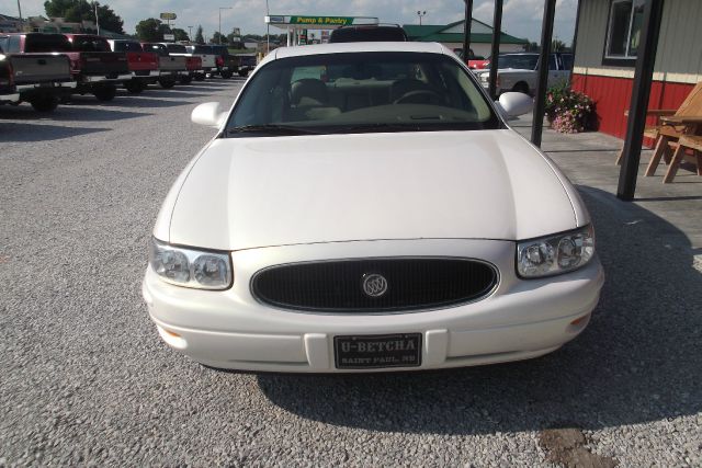 Buick LeSabre 2004 photo 3