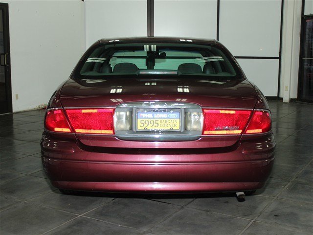 Buick LeSabre 2004 photo 3