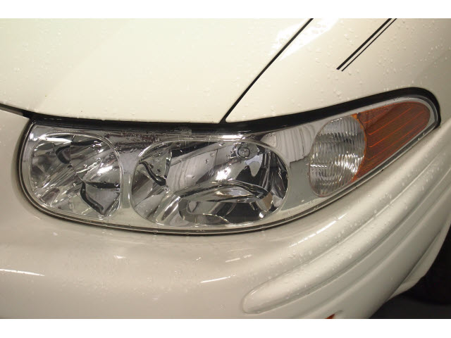 Buick LeSabre 2004 photo 4