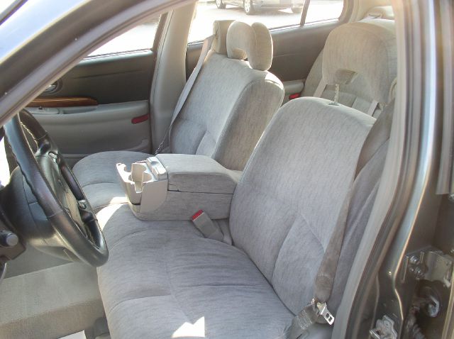 Buick LeSabre 2004 photo 4