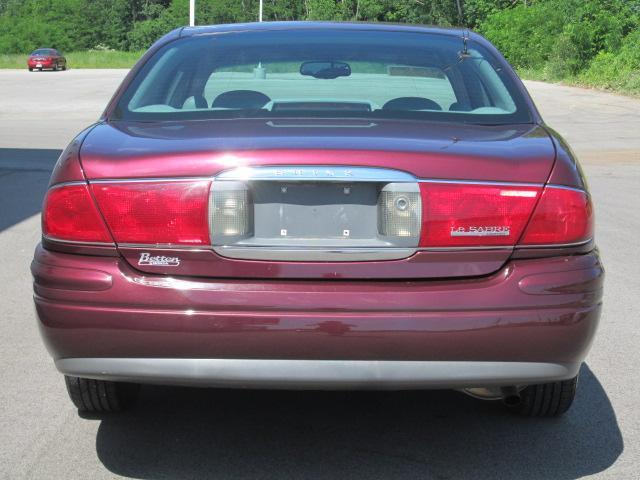 Buick LeSabre 2004 photo 1
