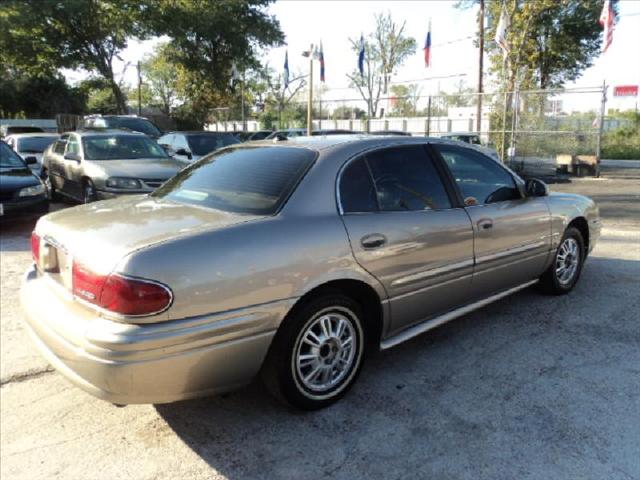 Buick LeSabre 2004 photo 1