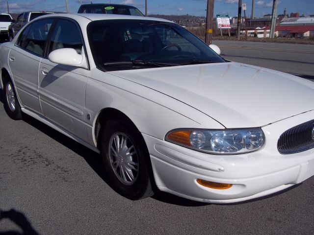 Buick LeSabre 2004 photo 1