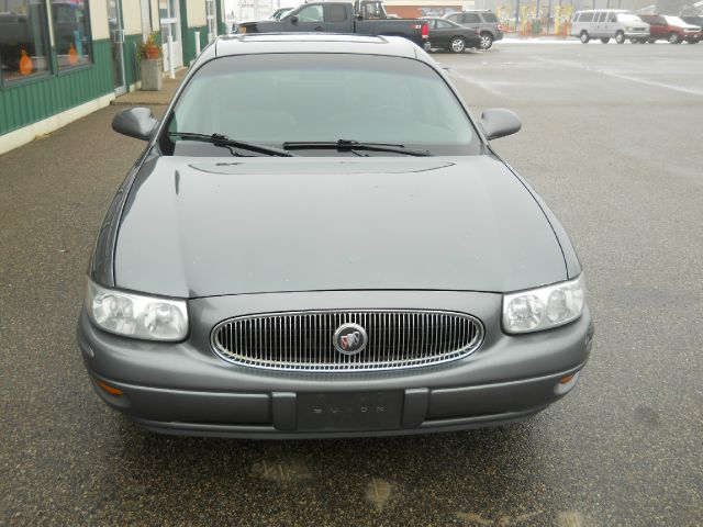 Buick LeSabre 2004 photo 2